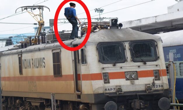 Újabb két gyereket csapott meg az áram a vasútállomáson – küzdenek a kisfiúk életéért