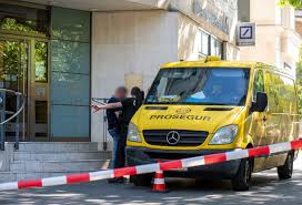 Lövöldözés volt Berlinben, páncélautót támadtak meg fegyveres rablók