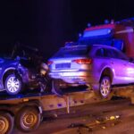 Óriási baleset a 4-esen: a tréler és a kamion sofőrjéhez mentők érkeztek, hatalmas a dugó Miklóson – galériával