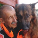 Elhunyt a legendás életmentő, Mancs gazdájáról felkavaró hírt közöltek szolnoki kollégái