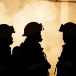 Meghalt egy női testvérpáros, miközben az apjukat mentették az égő házból