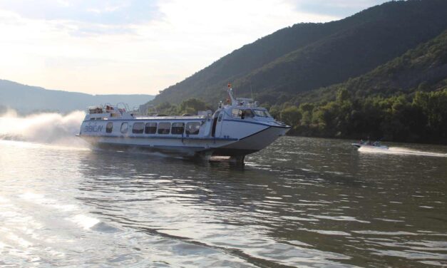 Hat évtizedes korszak zárul le, nem járnak többé szárnyashajók itthon