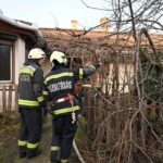 Pokoli napon vannak túl a tűzoltók: idősek, fiatalok, macskák és madarak is bajba kerültek szenteste