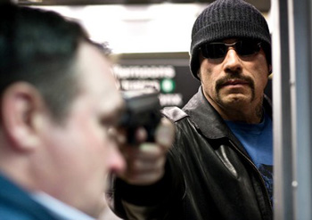 Denzel Washington és John Travolta közös thrillere nagyot megy