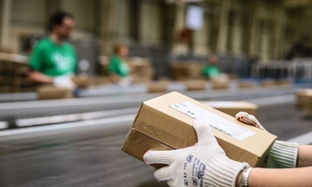 Itt a vége, a kormány megelégelte a csomagmizériát – azonnali vizsgálat indul