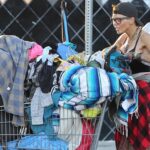 Dögös, szőke modellként kereste a kenyerét: ma már hajléktalanként rója az utcákat