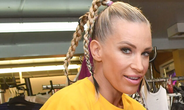 Kiderült Pásztor Anna felnőttfilmes múltja: az éjszakában is dolgozott az énekesnő