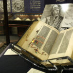 Megtalálták Gutenberg Bibliáját Budapesten