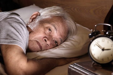 Miért ébredünk fel éjjel háromkor? És mit tehetünk ellene?