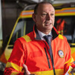 Bent ült, de nem mozdult – egy autóban fagyott halálra egy férfi Csepelen