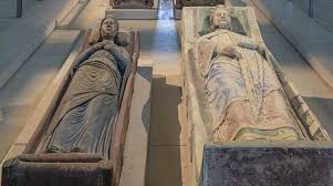 A középkori királyok néha egy ágyban aludtak, hogy így pecsételjenek meg egy békekötést