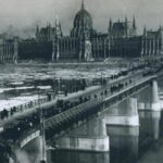 Nyolcvan éve adták át Budapest első, háború utáni állandó hídját