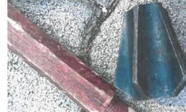 Egy gyerek arcát találta el a buzogány lerepült feje a győri lovagi tornán