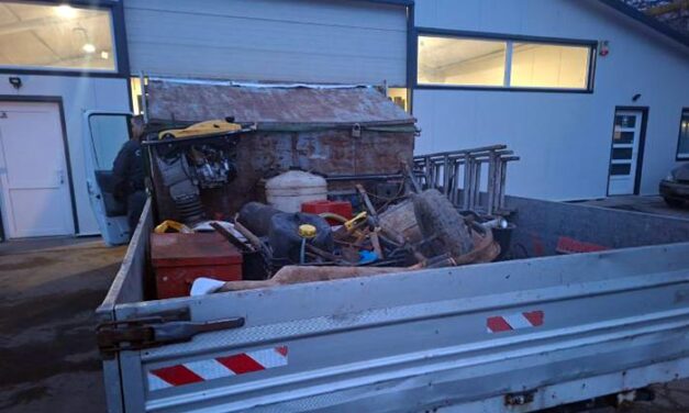 Olyan furgonost fogtak Csepelen, hogy a NAV-osok is csak néztek