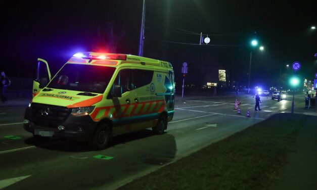 Rendkívüli: kislányt gázolt a szirénázó mentő a forgalmas pécsi útszakaszon (Galéria)