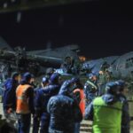 Káosz a légi baleset után: megrohanták a lezuhant pénzszállítót az emberek