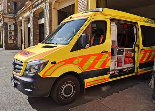 Rohantak a mentők: borsodi benzinkúton adott életet kislányának egy édesanya