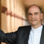 Visszaadta tiszteletbeli címét egy nyugalmazott német püspök, miután kiderült: tudott arról, hogy szexuális visszaélések történek egy plébánián