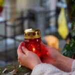 Lezuhant egy gyermek a 9. emeletről – a mentősök már nem tudták megmenteni