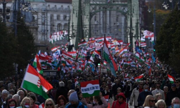 Sorsfordító, minden eddiginél jelentősebb lesz a március 15-i békemenet