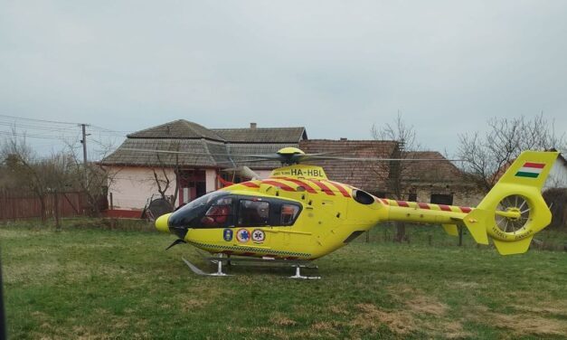 Drámai pillanatok Nógrádban: itt a mentők válasza a kisbabáról, akiért mentőhelikopter érkezett