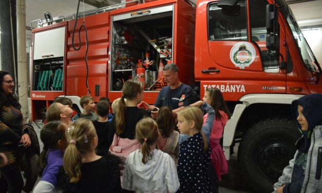 Mindenki tűzoltó, mentős vagy grafikus lesz – Pályaorientációs nap a Szegyában