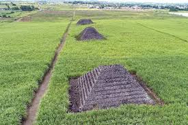 7 titokzatos piramist rejt ez a sziget: ősi idegenek építményeinek gondolják