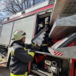 Tragédia Hajdúszoboszlón: az autója alatt találtak rá egy idős férfi holttestére