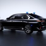 Magyar Péter megkaphatja ezt a páncélozott BMW-t