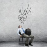 Nevetséges bérért dolgoztatta halálra a férfi a milliomos cég, a kirúgása utáni bosszútól viszont leolvadt a főnök mosolya