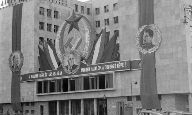 Magyar Péter kiüríti a Fehér Házat