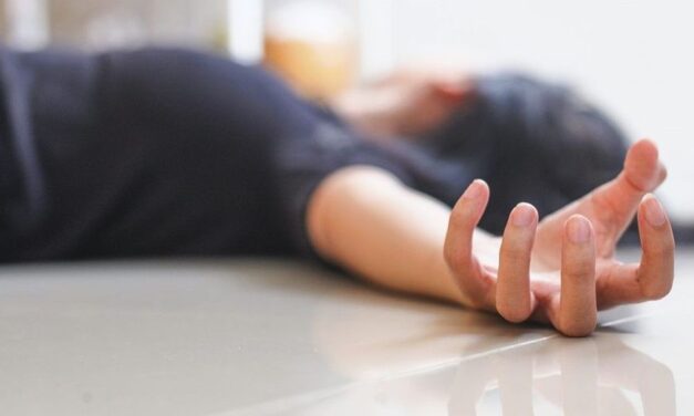 Rosszul lett egy kisgyerek Etyeken, mentőhelikoptert is riasztottak az óvodához