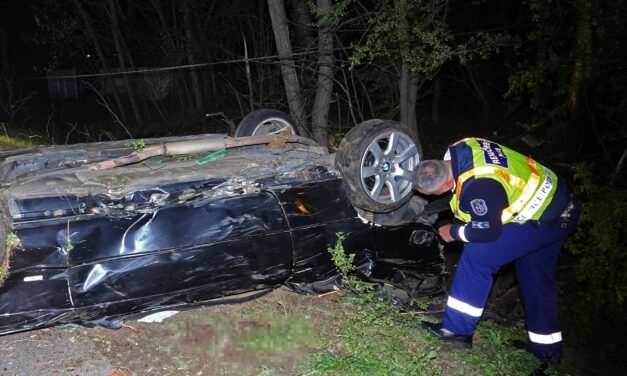 Három halott, súlyos közlekedési tragédia Kiskunfélegyházánál