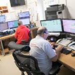 Az apa karjaiból vették át: 2 hetes kisbaba életéért küzdöttek a mentők