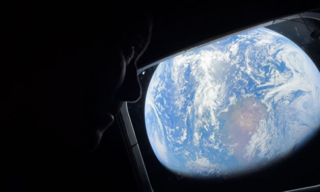 Történelmi pillanat: 56 éves rekord dőlt meg, sosem járt még ember ilyen messze a Földtől