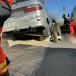 Durva baleset történt Raposkán, autó alá szorult egy ember (frissítve)