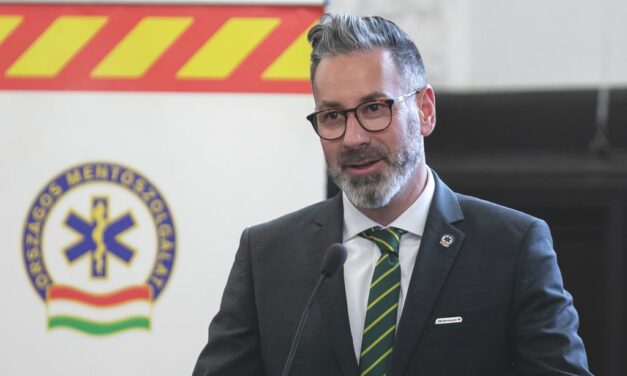 Dr. Csató Gábor főigazgató bajtárs Nemzeti Színházban elmondott beszéde a Mentők Napja alkalmából szervezett ünnepségen