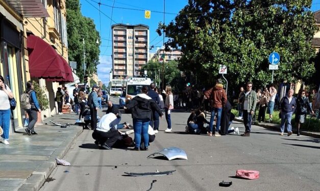 Autó hajtott a gyalogosok közé Modena belvárosában, nyolcan megsérültek