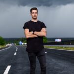 Lefelé tartó mozgólépcsőn futott fel a magyar tűzoltó: videón a lánglovag teljesítménye