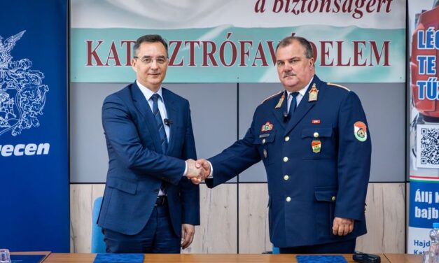 Tűzoltók lakhatását segíti Debrecen