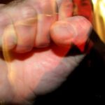 Késeléses támadás: egy 13 éves fiú életveszélyesen megsebesült Németországban