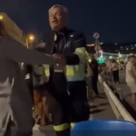 Mentős táncolt a Parlamentnél, hogy megmentsen egy pánikrohamot kapott nőt