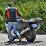 A jogász válaszol: „52 000 forintra büntették, mert sisak nélkül tolta a motort…”