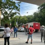 Szabolcs utcai tűz: a park tüze terjedt át a házra – helyszíni fotók