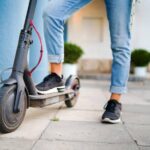 Figyelmeztetést adtak ki a rendőrök és a mentők az e-rollerek miatt + videó