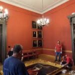 Visszavitetik a kulturális minisztériumban talált antik bútorokat az Iparművészeti Múzeumba