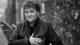 Végső búcsút vettek Scherer Pétertől, a Bakony szívében kísérhették utolsó útjára