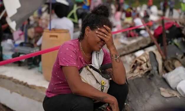 „A fiam holttestét most emelik ki a romok alól” – egy magyar család számolt be a venezuelai katasztrófáról