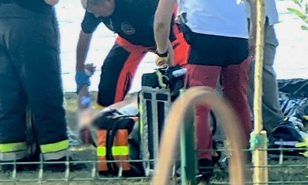 Szívrohamban halhatott meg a fonyódi strandon SUP-ozó férfi, lánya végignézte, ahogyan a mentősök küzdenek édesapja életéért