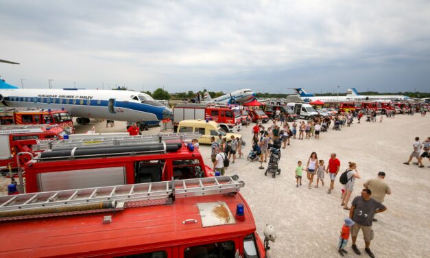 Kéklámpás járművek találkozója lesz az Aeropark Repülőmúzeumban